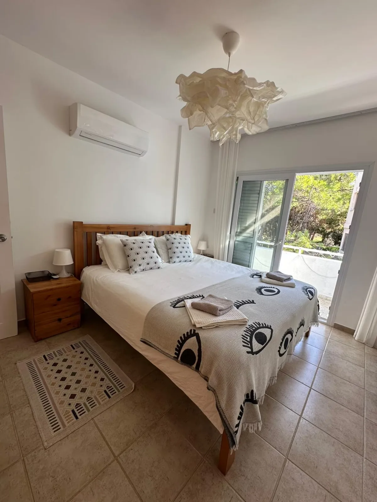 Three-bedroom villa with pool views, Çatalköy — Photo 6