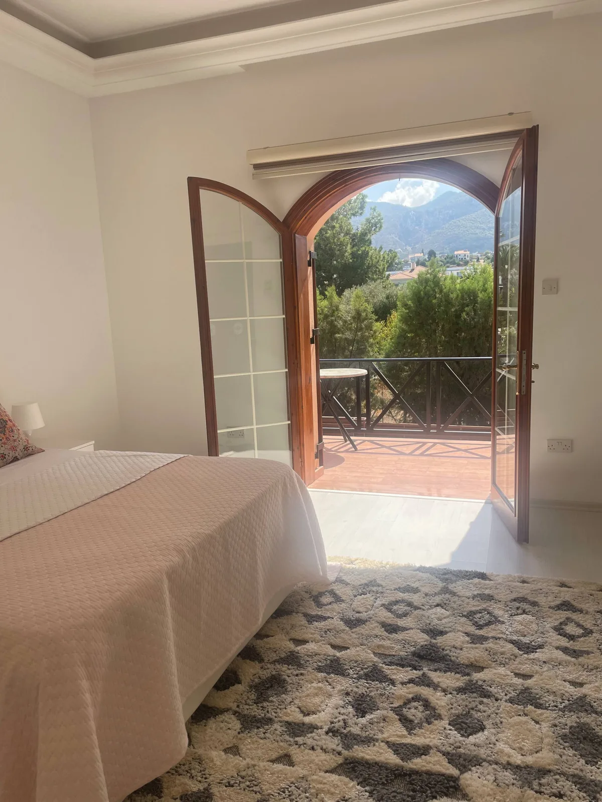 Grand four-bedroom villa with private pool, Çatalköy — عکس 24