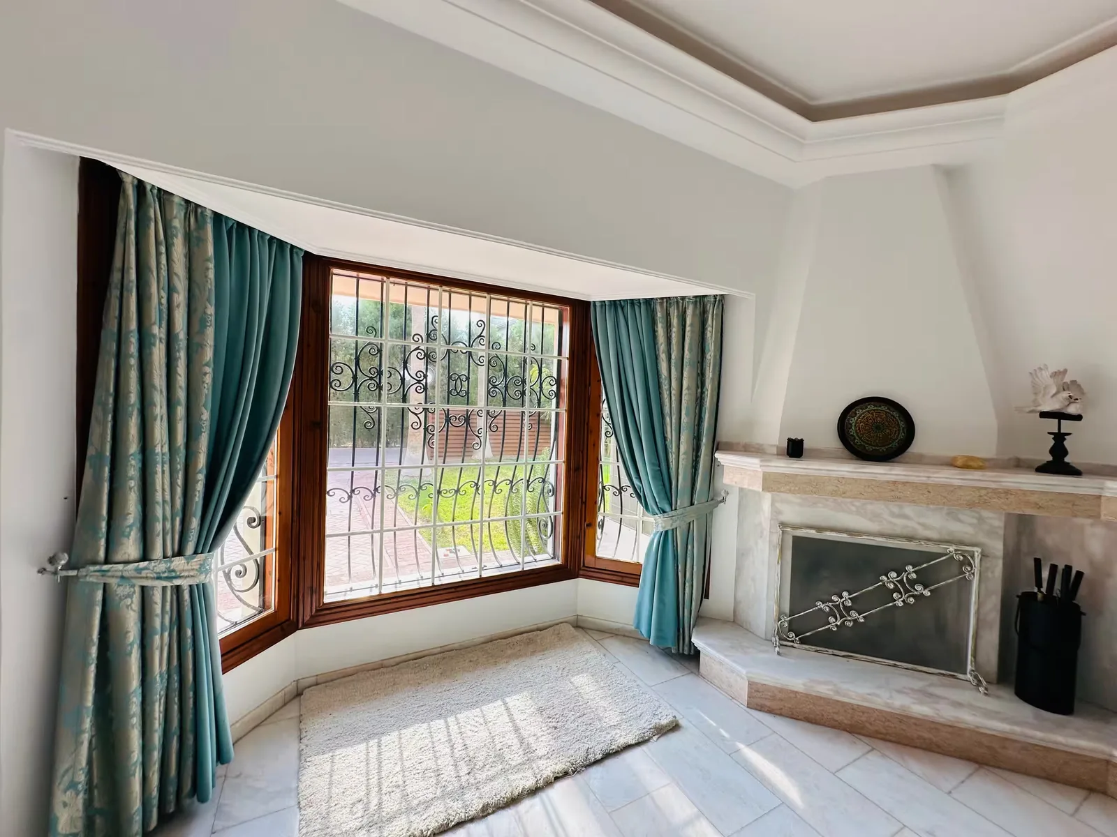 Grand four-bedroom villa with private pool, Çatalköy — عکس 25