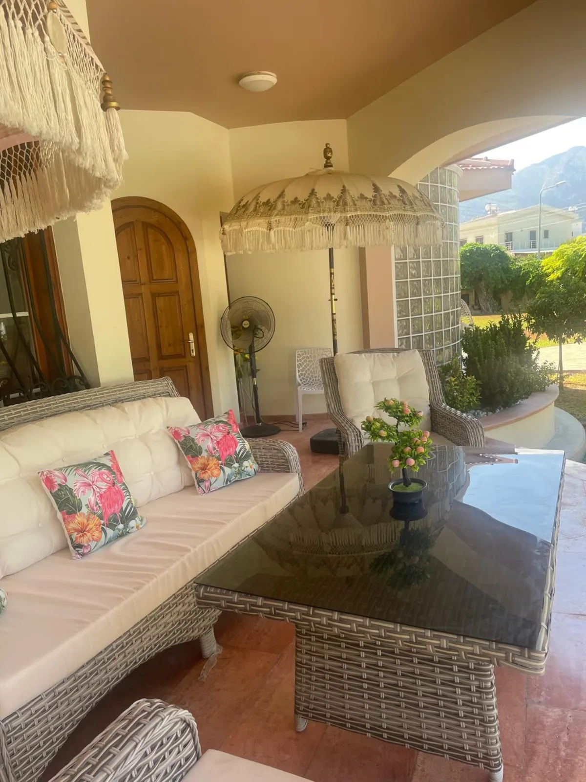 Grand four-bedroom villa with private pool, Çatalköy — عکس 26