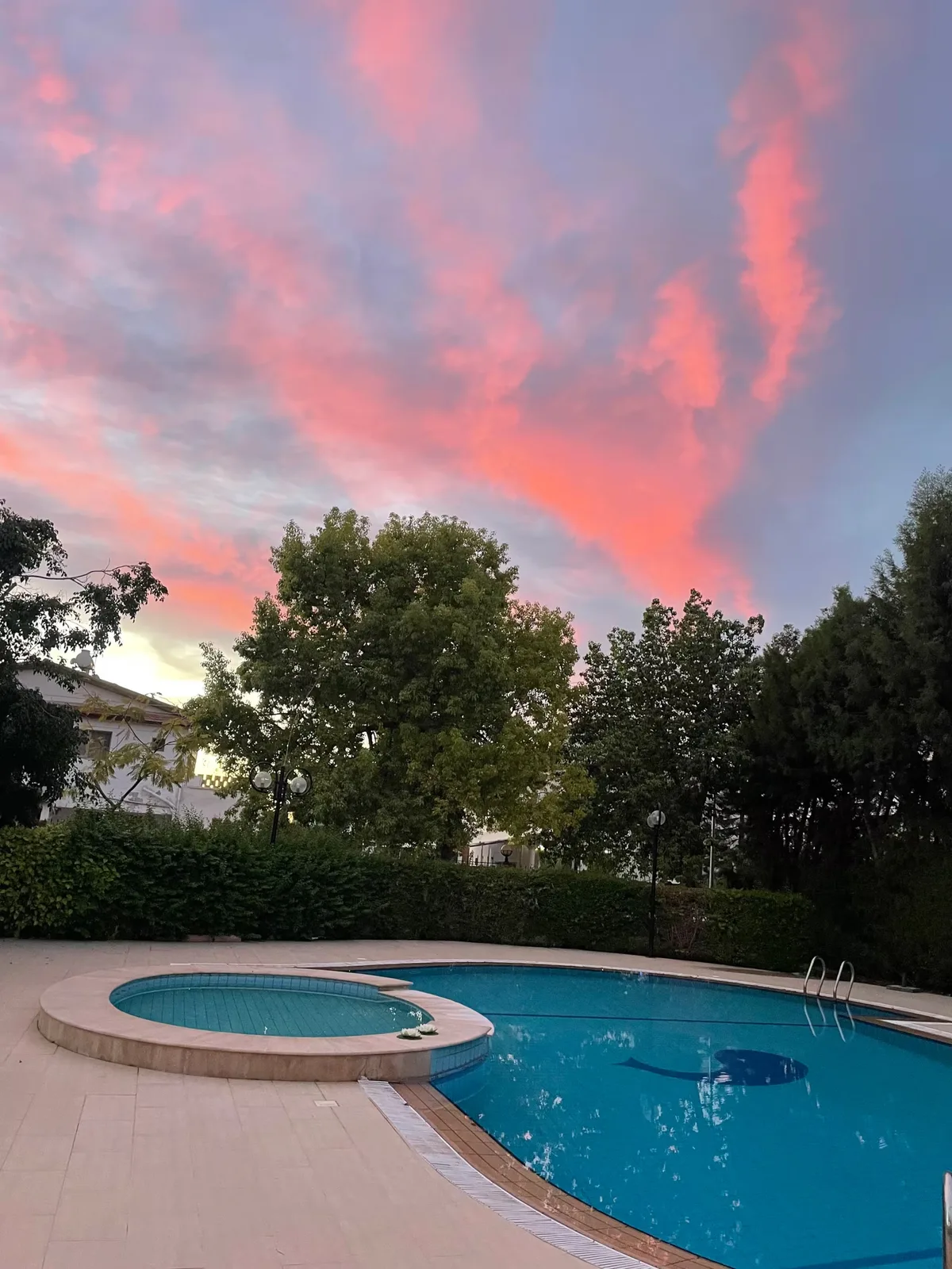 Grand four-bedroom villa with private pool, Çatalköy — عکس 30
